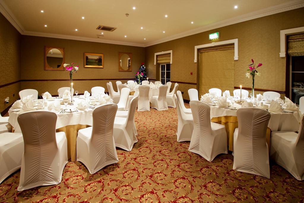 Seven Oaks Hotel Carlow Exterior foto