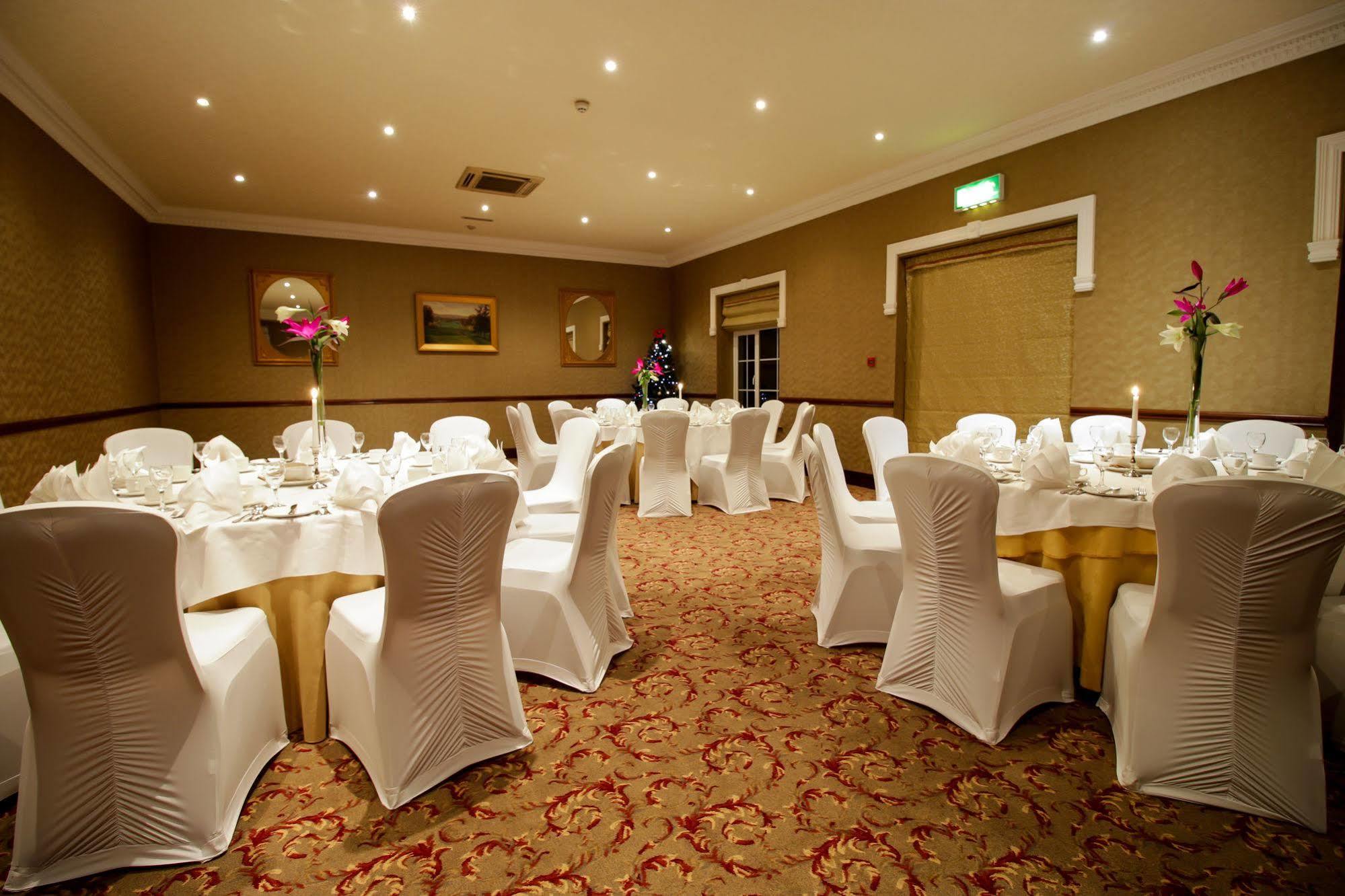 Seven Oaks Hotel Carlow Exterior foto